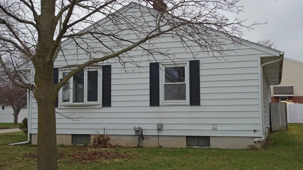 2009 16th Street Bay City City MI 48708