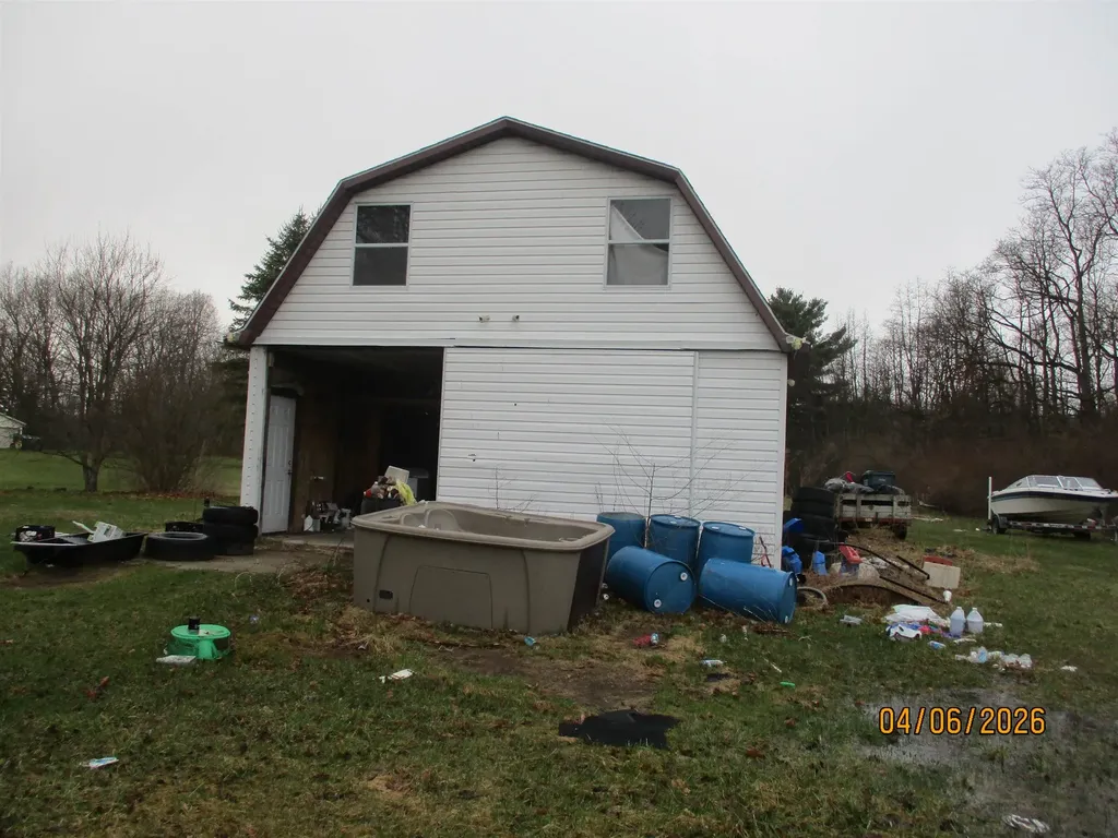 5792 Howell Road Marathon Township MI 48464