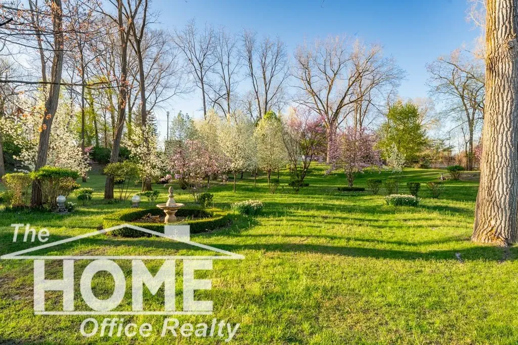 Vacant W Oliver Street Owosso City MI 48867