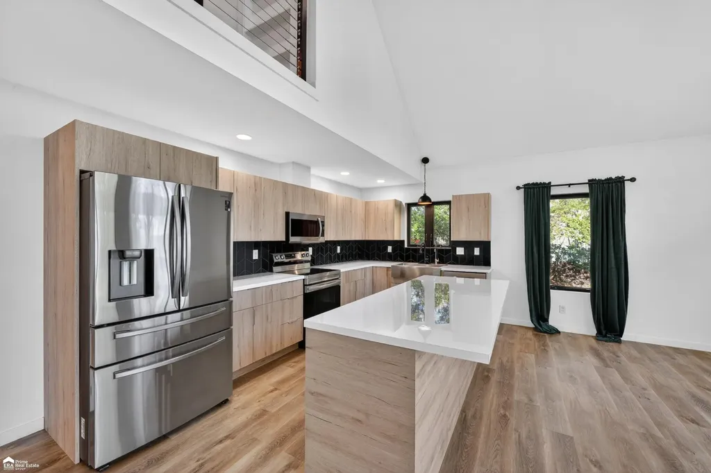 5881 Lake Crest Drive Oregon Township MI 48421