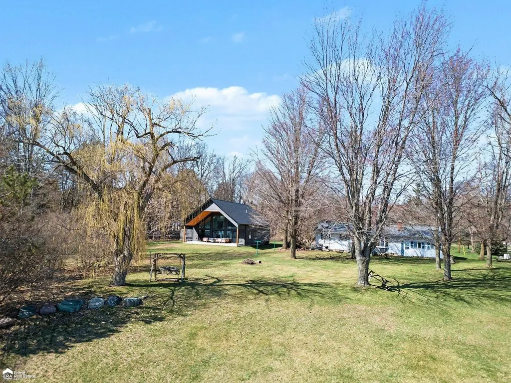 5881 Lake Crest Drive Oregon Township MI 48421