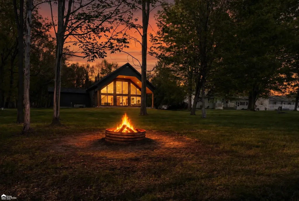 5881 Lake Crest Drive Oregon Township MI 48421