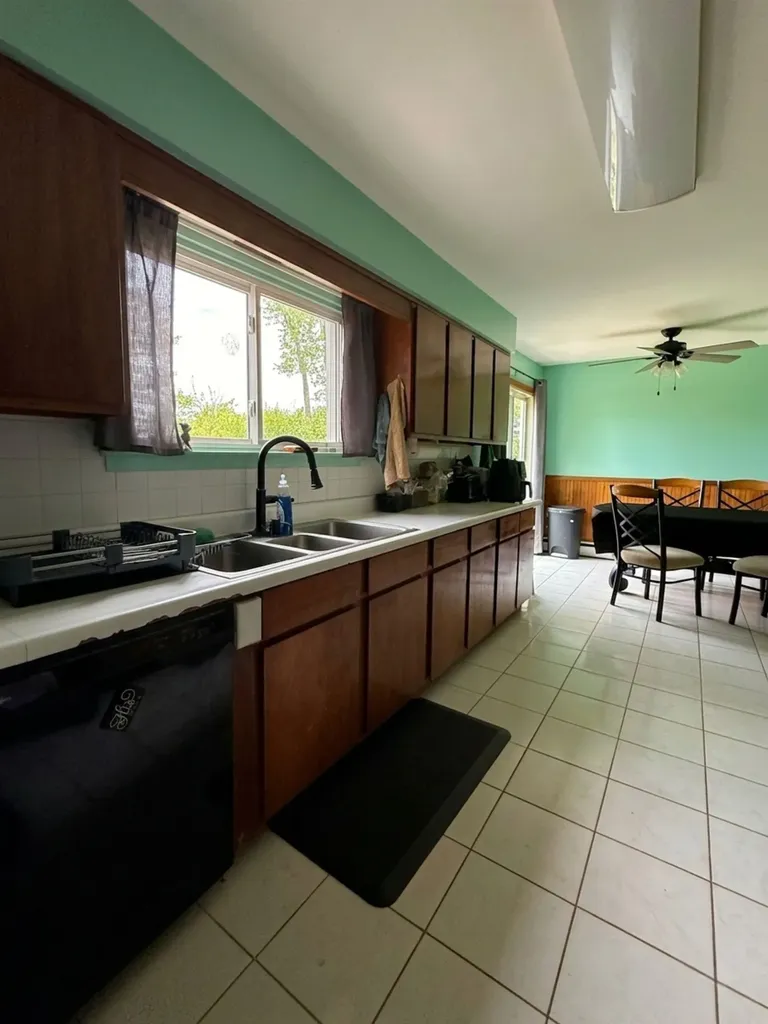 11477 Colonial Woods Drive Vienna Charter Township MI 48420