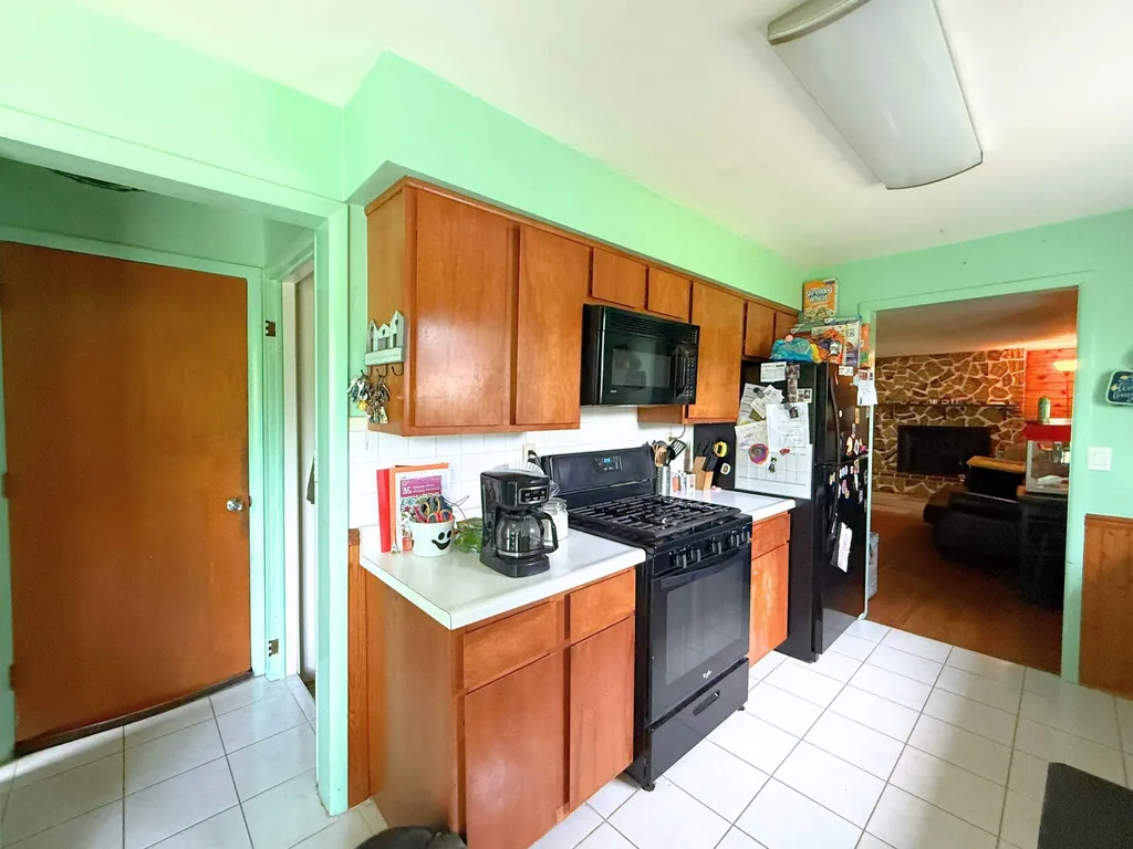 11477 Colonial Woods Drive Vienna Charter Township MI 48420
