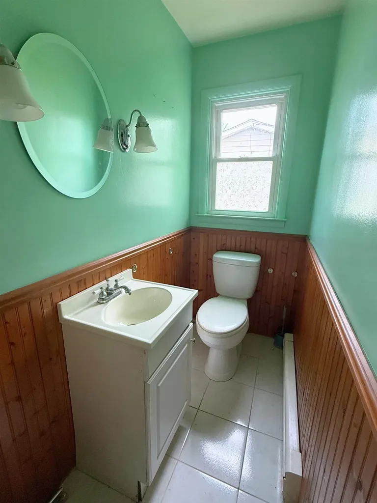 11477 Colonial Woods Drive Vienna Charter Township MI 48420