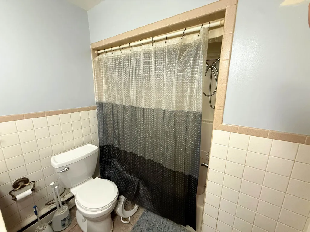 11477 Colonial Woods Drive Vienna Charter Township MI 48420