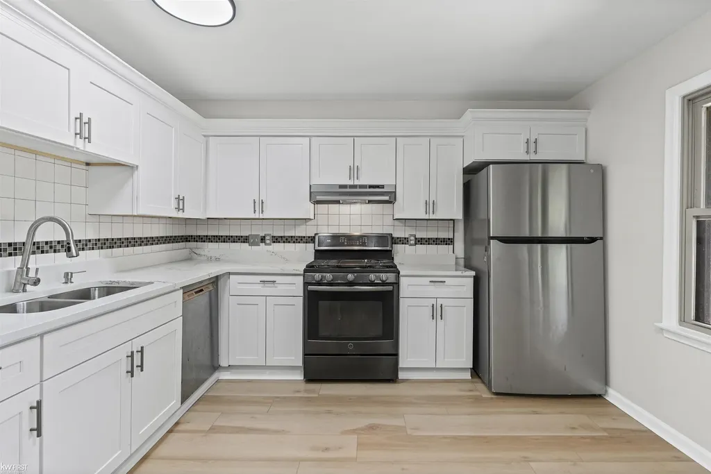 3183 Bridle Path Flint Charter Township MI 48507