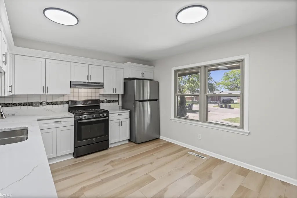 3183 Bridle Path Flint Charter Township MI 48507