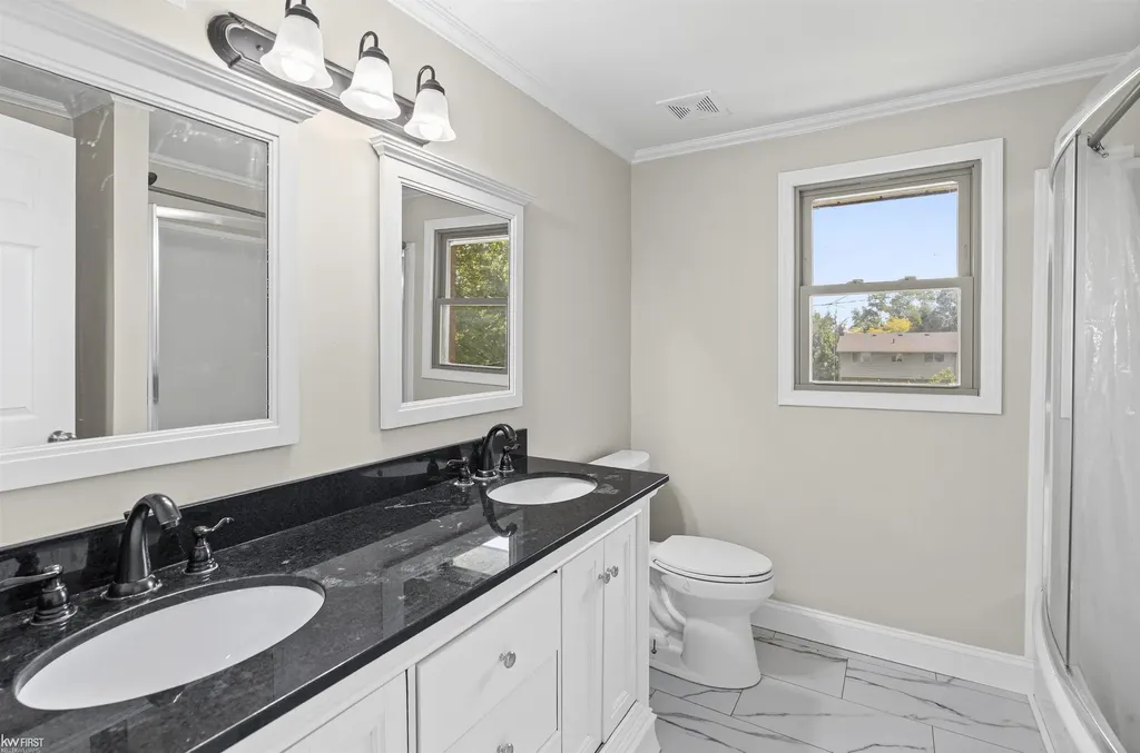 3183 Bridle Path Flint Charter Township MI 48507