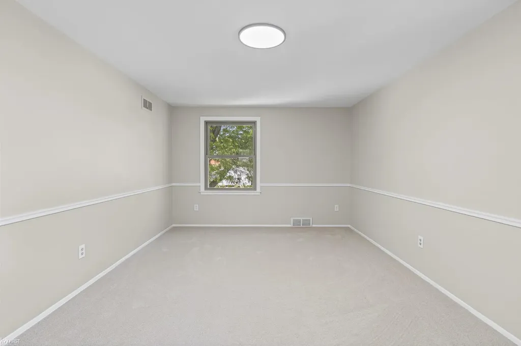 3183 Bridle Path Flint Charter Township MI 48507
