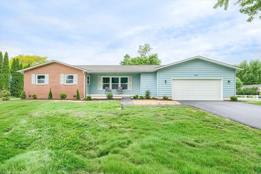 2049 Belle Meade Drive Davison Township MI 48423