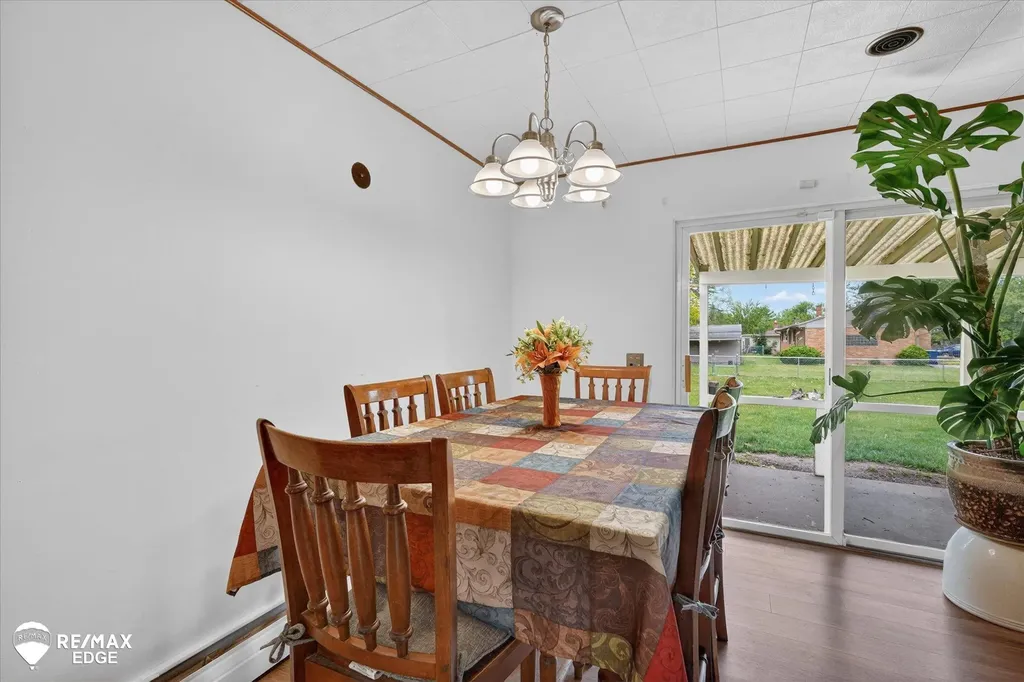 2809 S Outer Drive Buena Vista Charter Township MI 48601