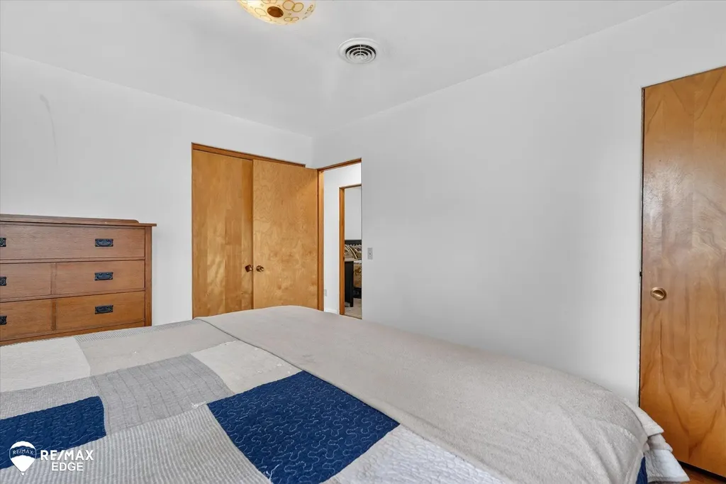 2809 S Outer Drive Buena Vista Charter Township MI 48601