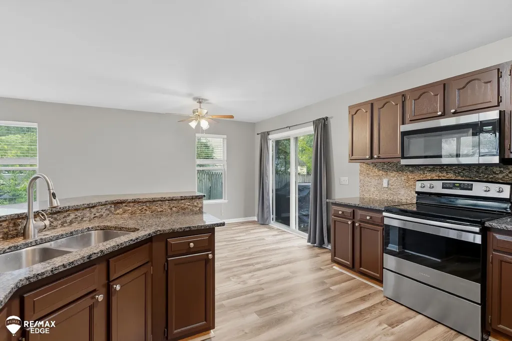 6428 Saline Drive Waterford Charter Township MI 48329