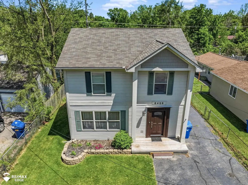 6428 Saline Drive Waterford Charter Township MI 48329