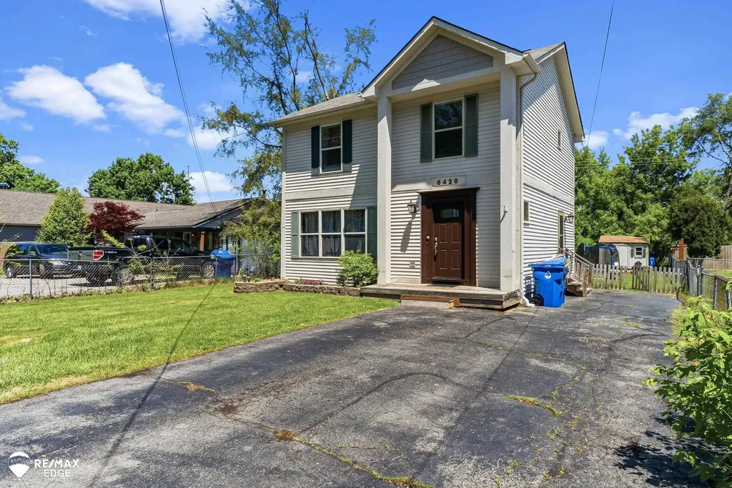 6428 Saline Drive Waterford Charter Township MI 48329