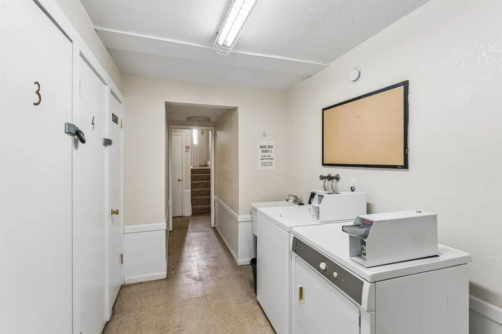 7423 Roger Thomas #4 Drive Genesee Charter Township MI 48458