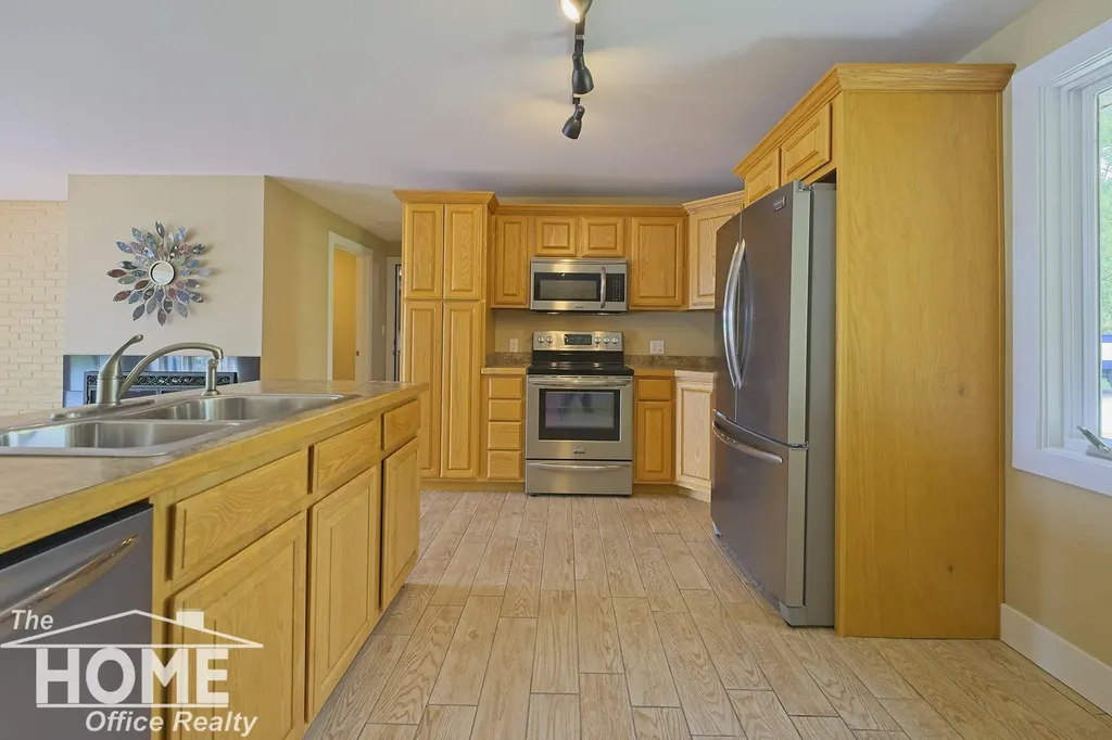 4879 Mohican Trail Bennington Township MI 48867