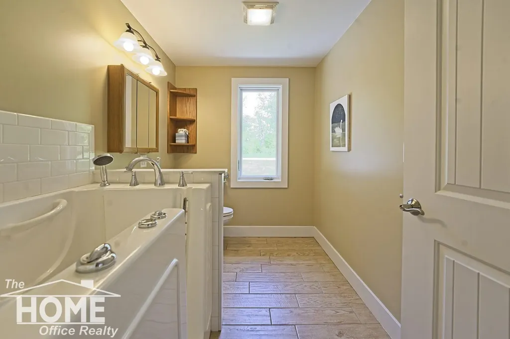 4879 Mohican Trail Bennington Township MI 48867