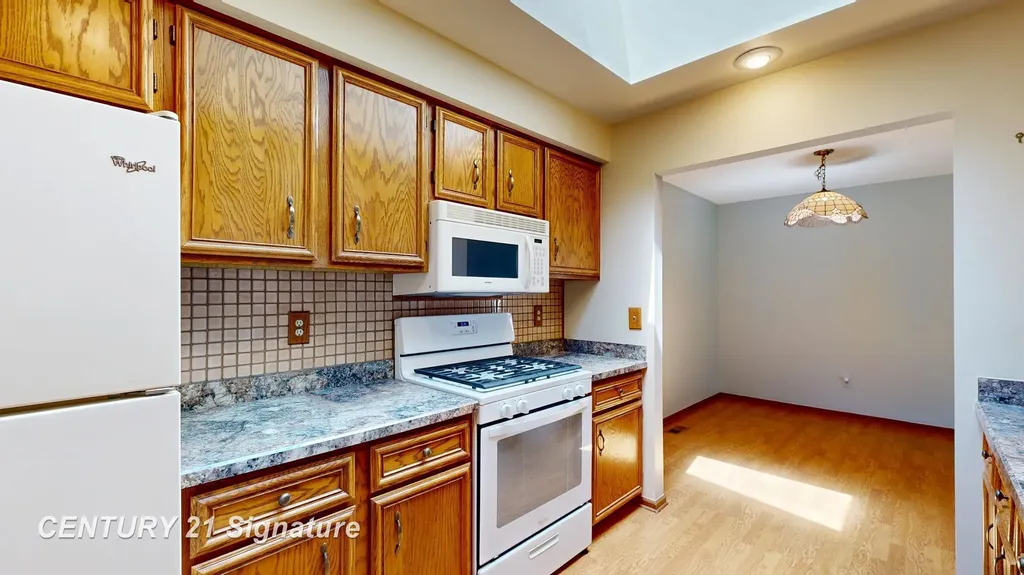 49327 Winchester Court Shelby Charter Township MI 48315