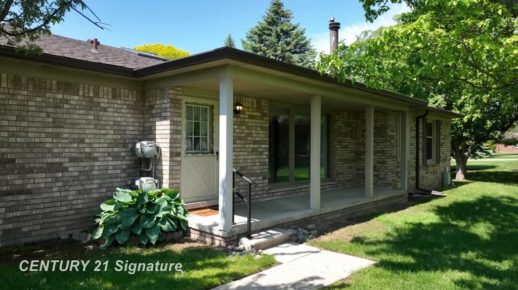 49327 Winchester Court Shelby Charter Township MI 48315