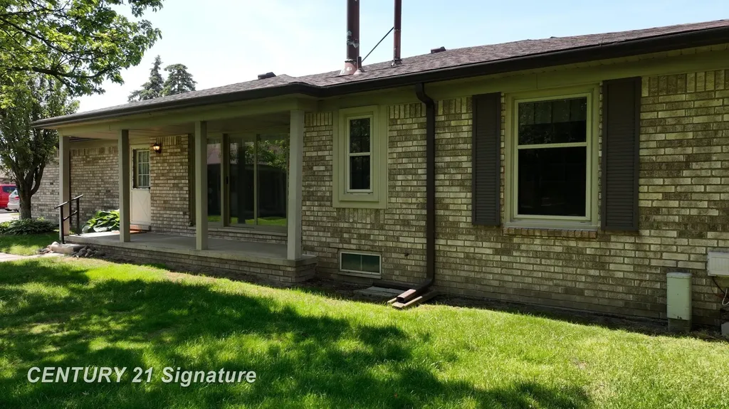 49327 Winchester Court Shelby Charter Township MI 48315