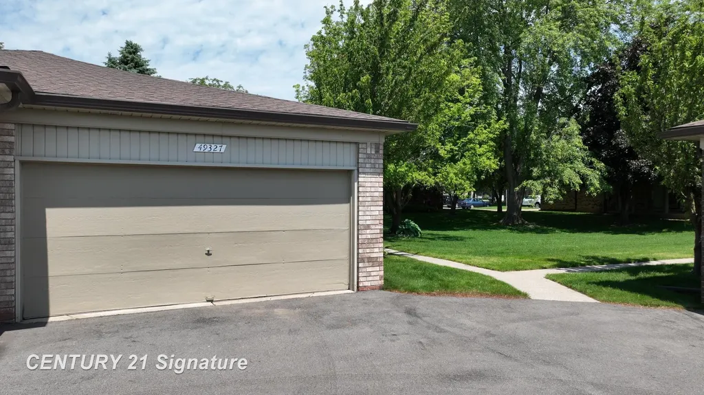 49327 Winchester Court Shelby Charter Township MI 48315