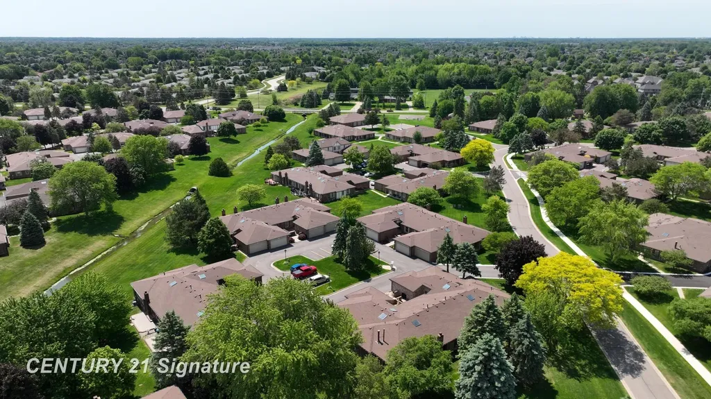 49327 Winchester Court Shelby Charter Township MI 48315