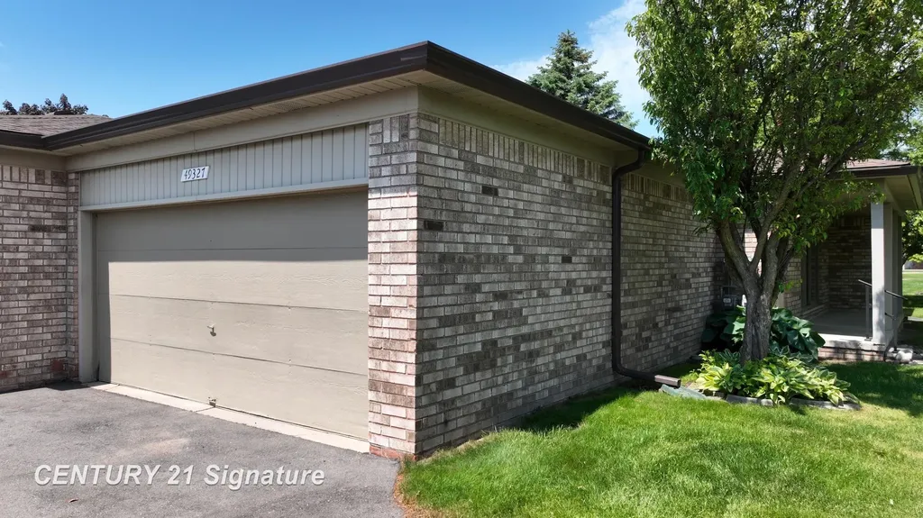 49327 Winchester Court Shelby Charter Township MI 48315
