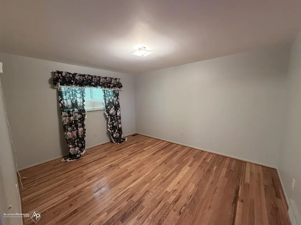604 Amesbury Drive Davison City MI 48423