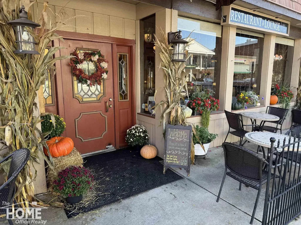 126 E Main Street Flushing City MI 48433