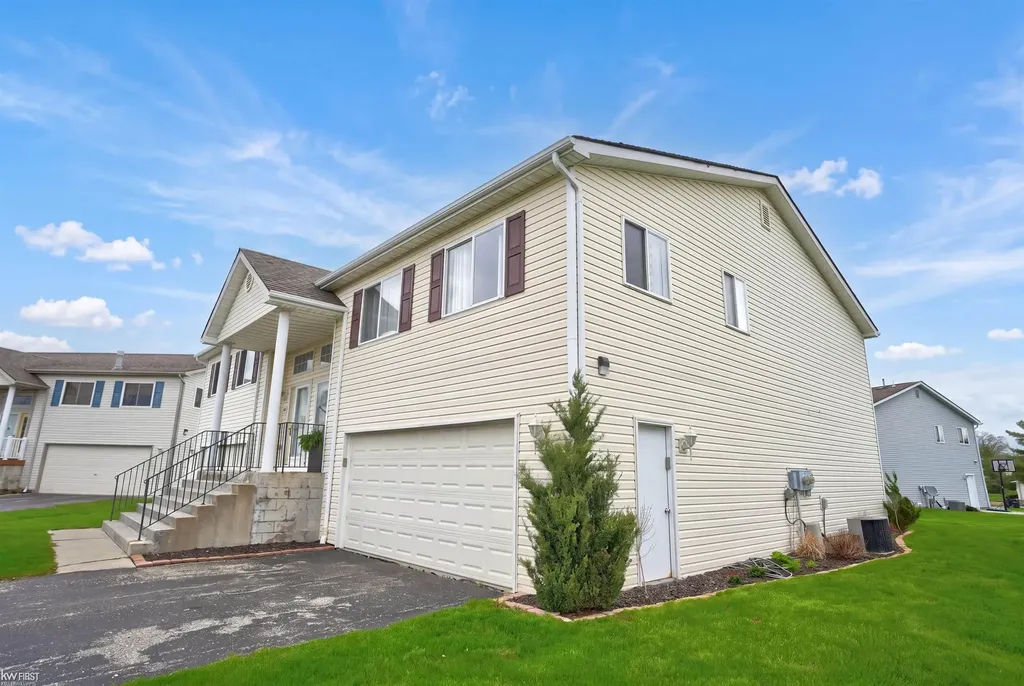 1170 Parklane Circle Mundy Township MI 48439