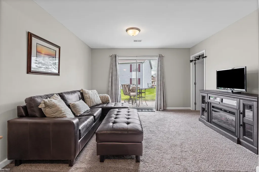 1170 Parklane Circle Mundy Township MI 48439