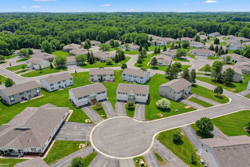 1170 Parklane Circle Mundy Township MI 48439