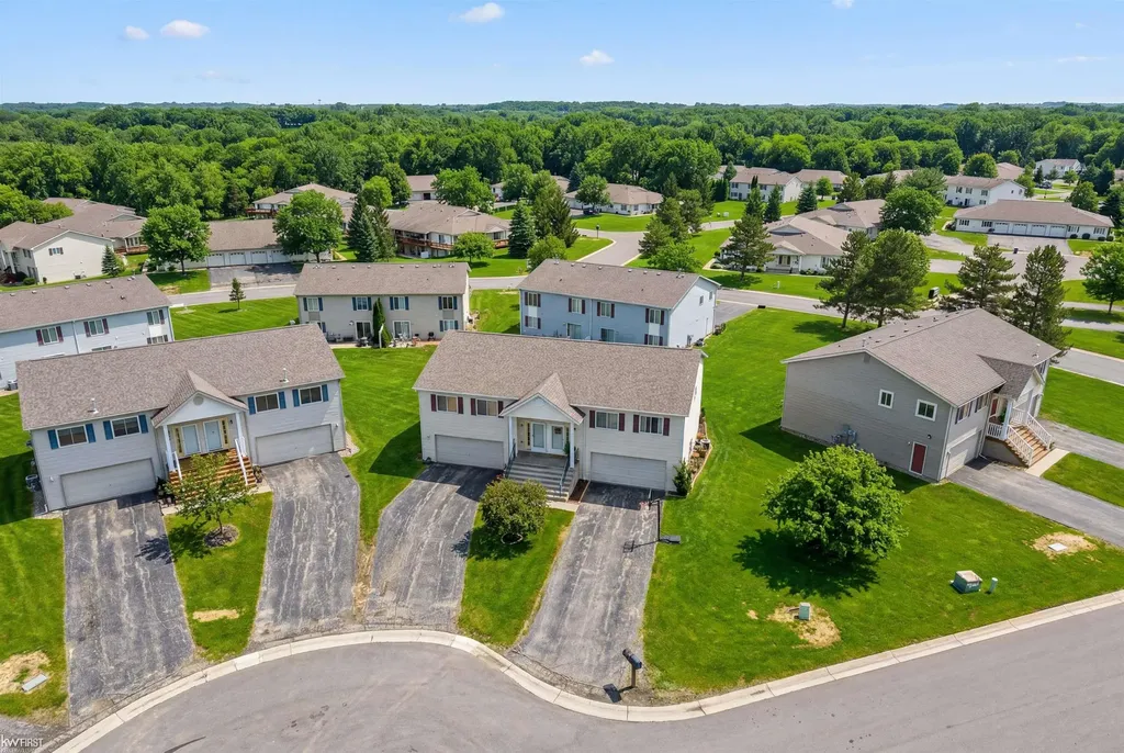 1170 Parklane Circle Mundy Township MI 48439