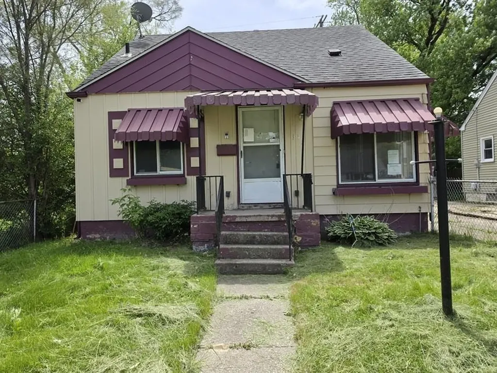 318 E Philadelphia Boulevard Flint City MI 48505