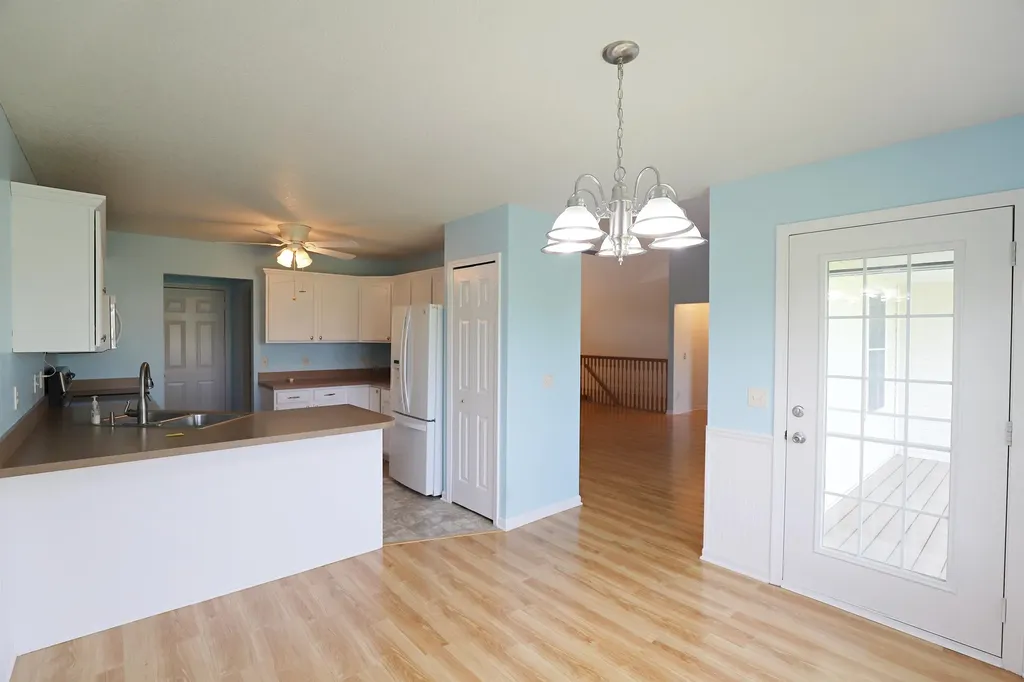 1302 Brenner Pass Vienna Charter Township MI 48420