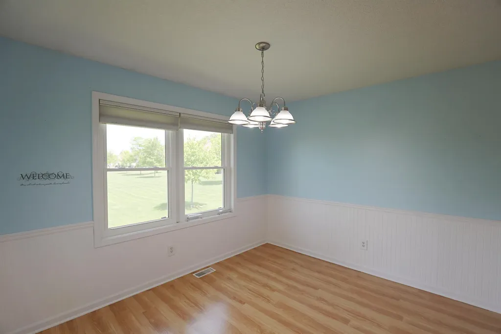 1302 Brenner Pass Vienna Charter Township MI 48420
