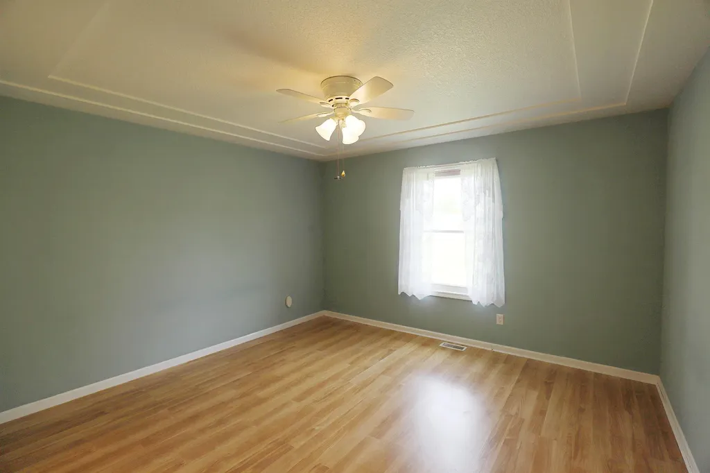 1302 Brenner Pass Vienna Charter Township MI 48420