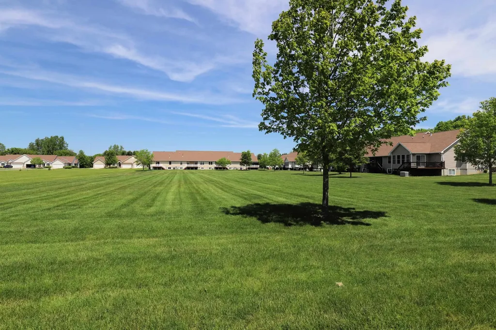 1302 Brenner Pass Vienna Charter Township MI 48420