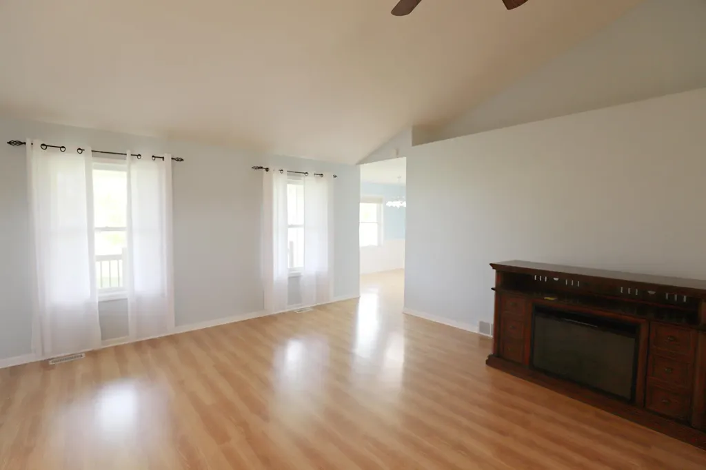 1302 Brenner Pass Vienna Charter Township MI 48420