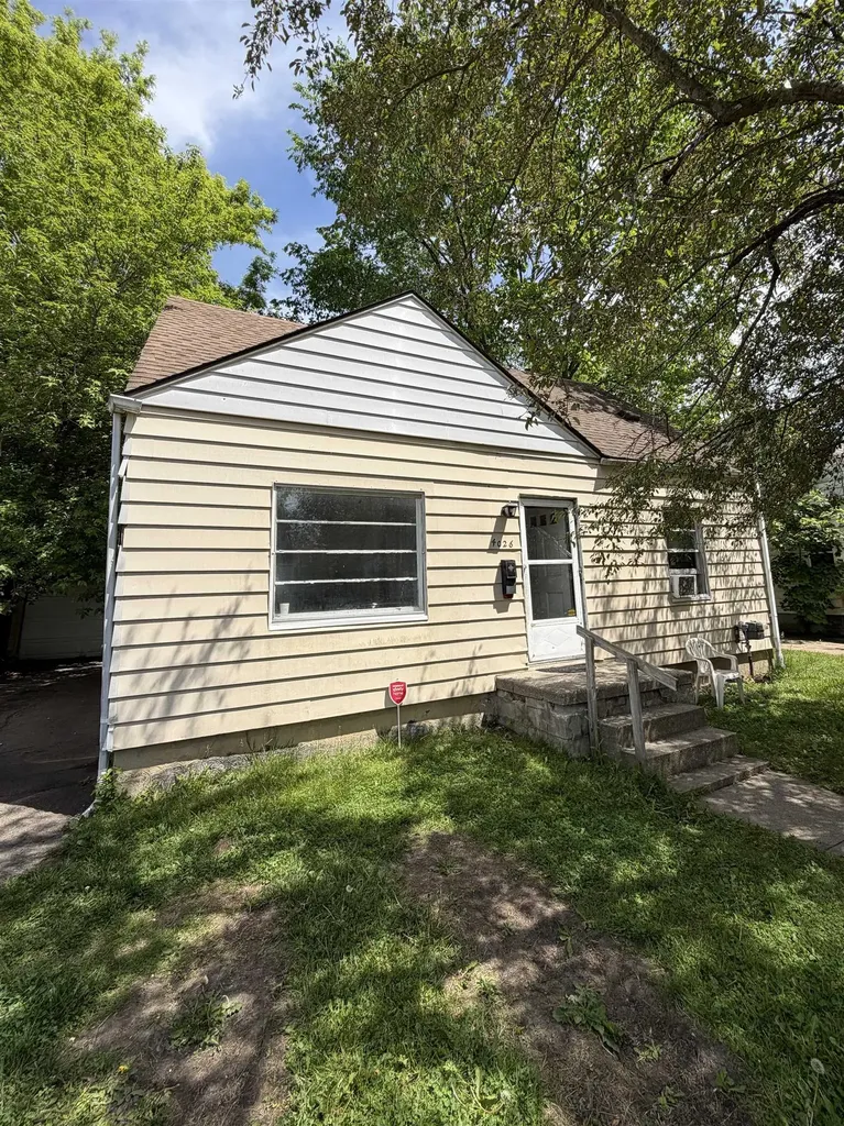 4026 Race Street Flint City MI 48504