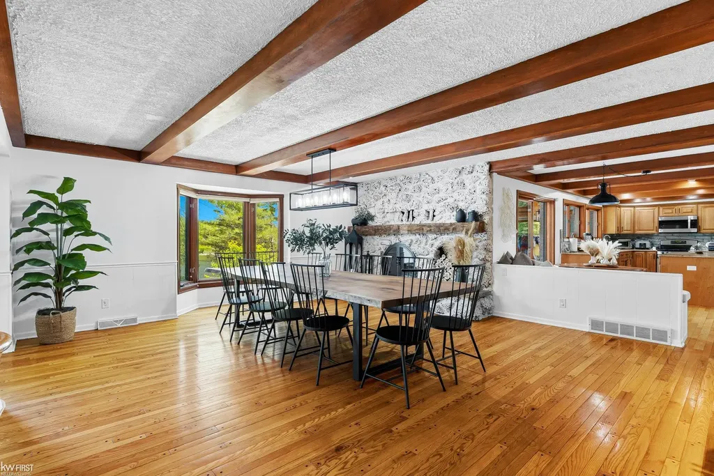 9220 Creekwood Lake Trail Mundy Township MI 48439