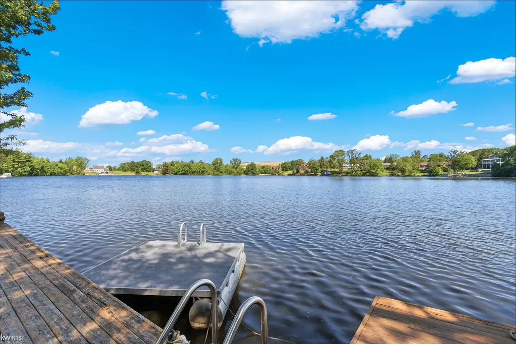 9220 Creekwood Lake Trail Mundy Township MI 48439