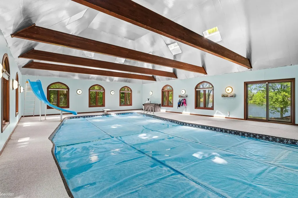 9220 Creekwood Lake Trail Mundy Township MI 48439