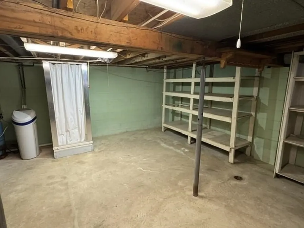 2052 N Vassar Road Davison Township MI 48423