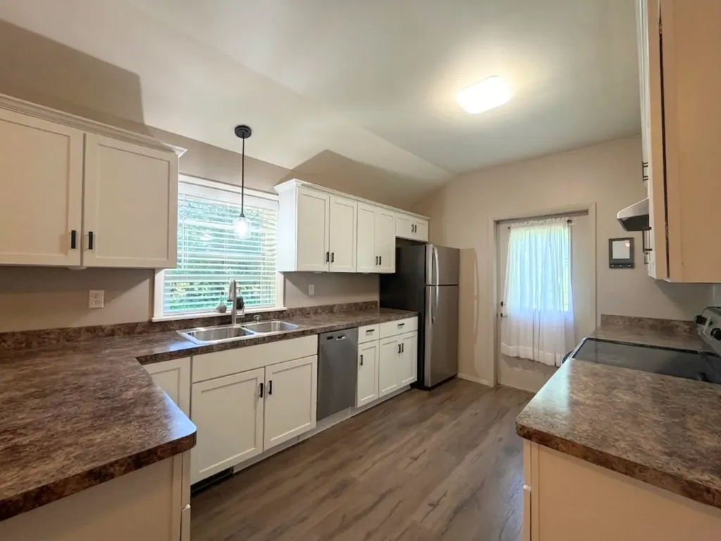 12313 Railroad Road Vienna Charter Township MI 48420