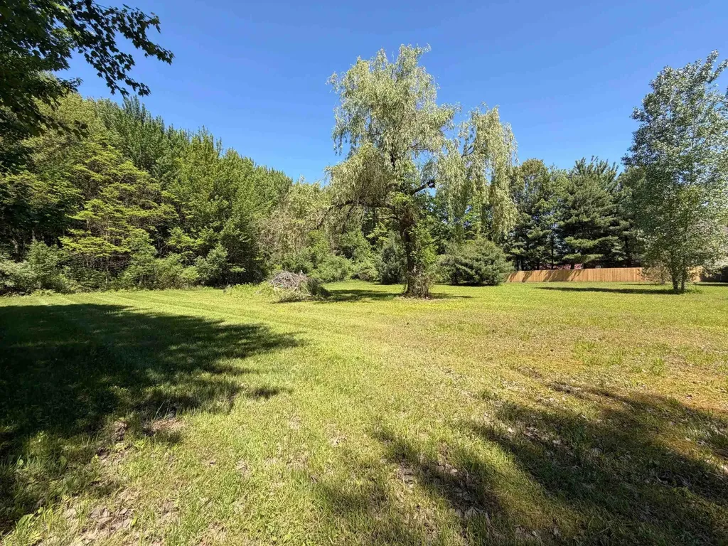 12313 Railroad Road Vienna Charter Township MI 48420