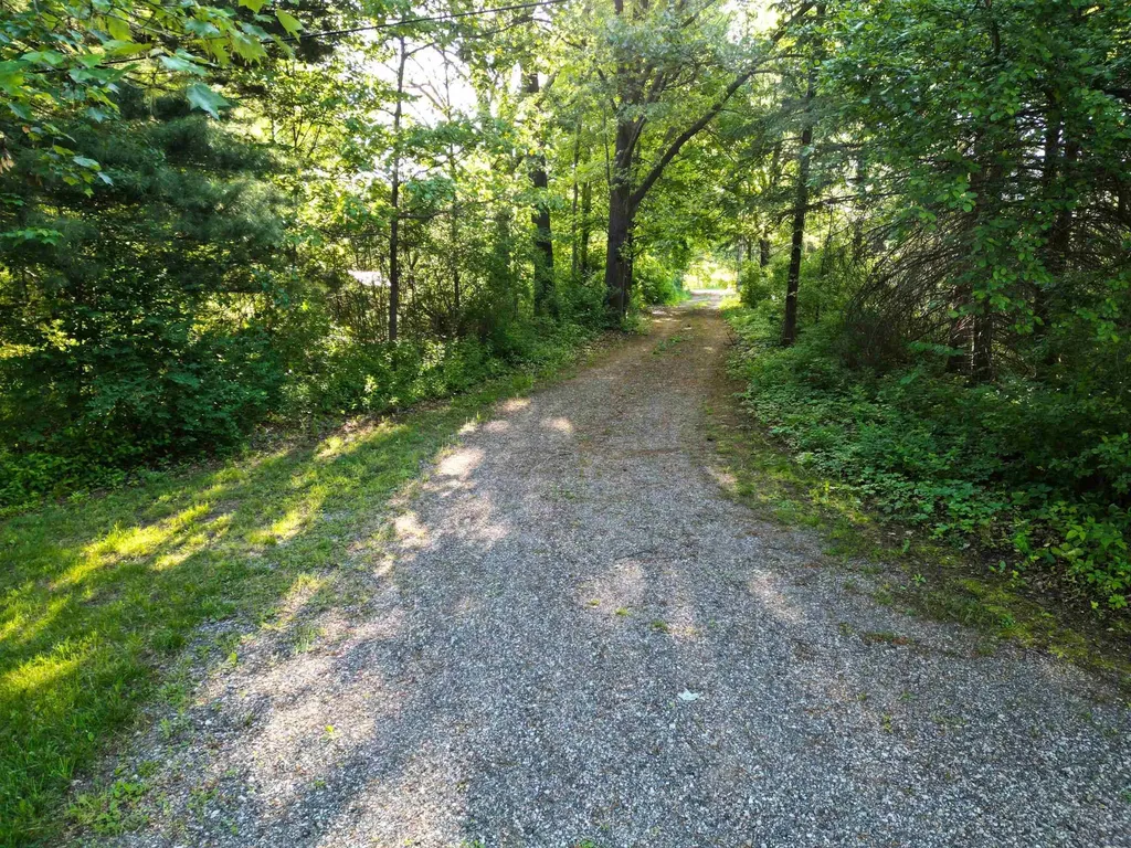 12313 Railroad Road Vienna Charter Township MI 48420