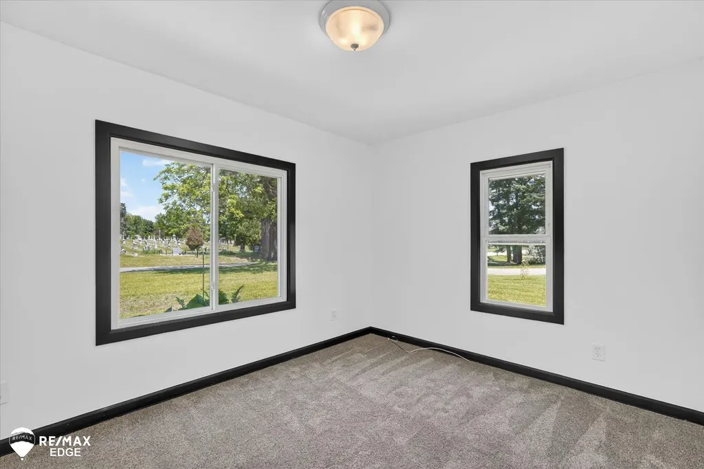 5233 Pratt Road Hadley Township MI 48455